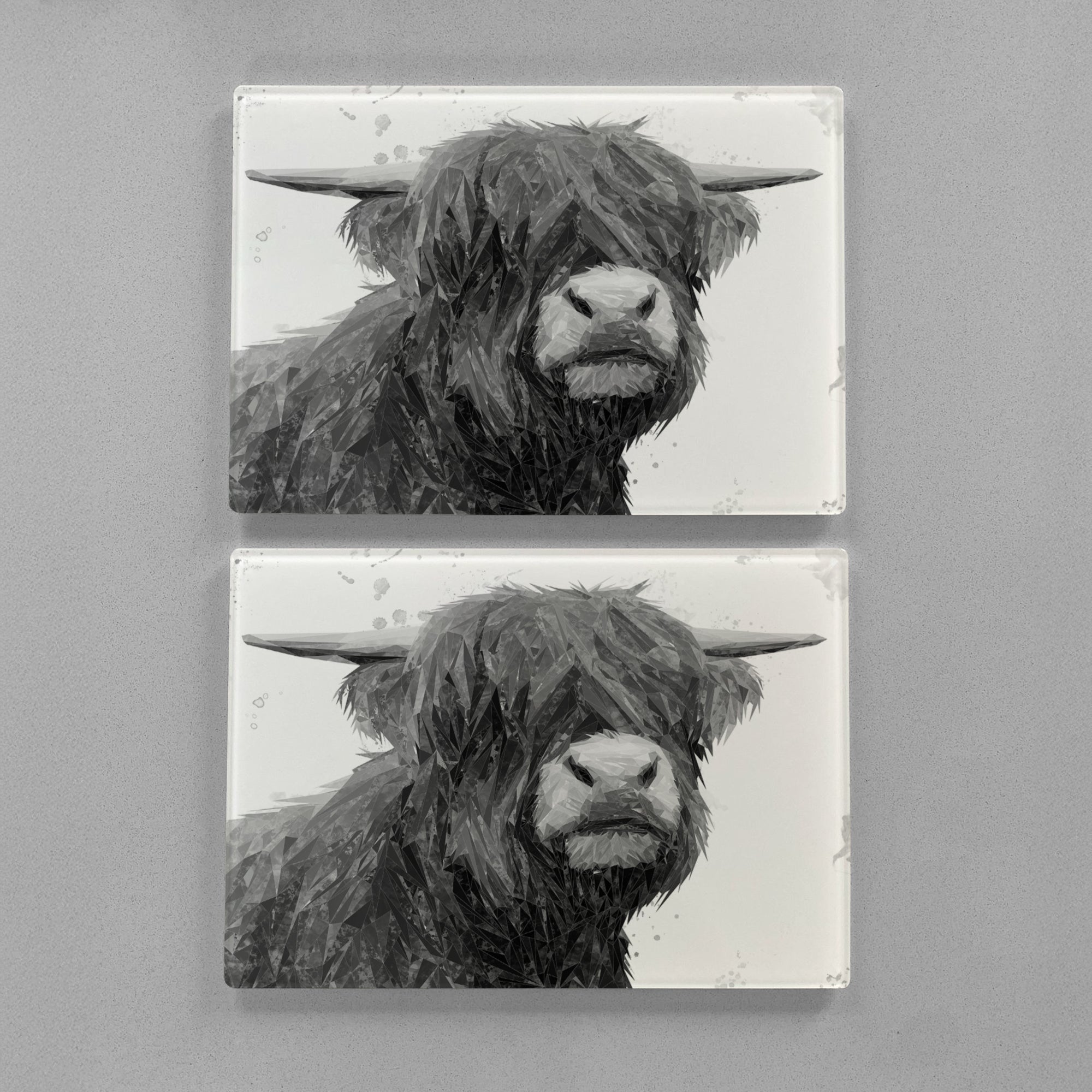 "Henry" The Highland Bull (B&W) Premium Glass Placemat