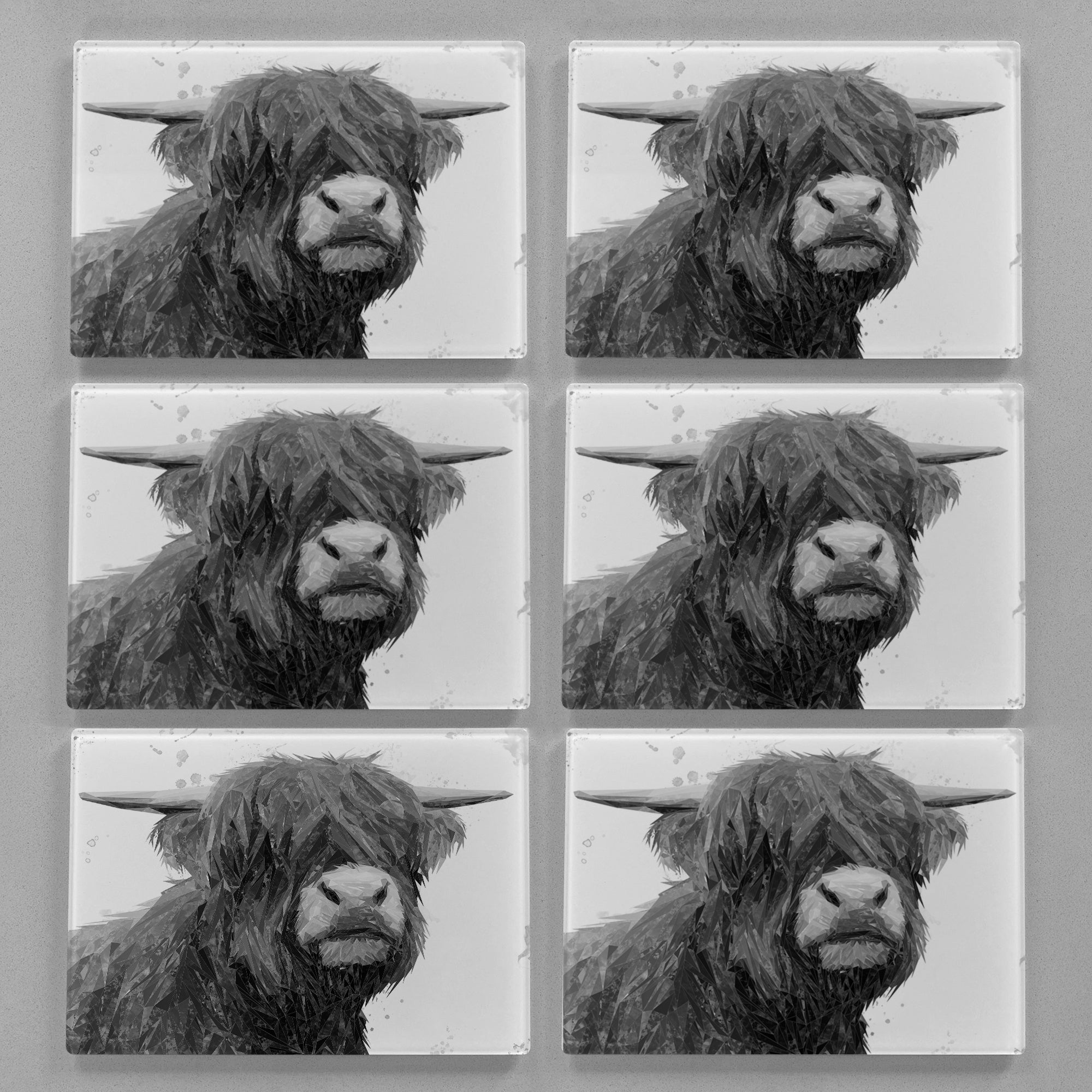 "Henry" The Highland Bull (B&W) Premium Glass Placemat