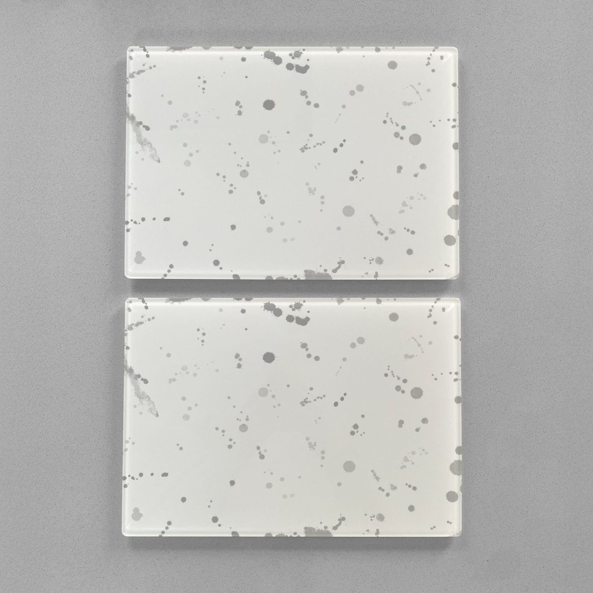 "Millie" Grey Background Splashes Accent Premium Glass Placemat